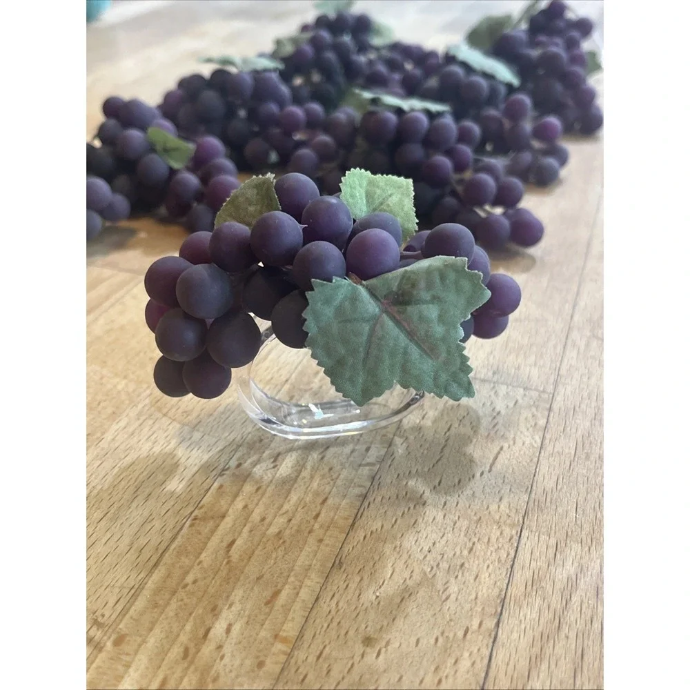 Grape Cluster Vine Napkins Rings Set of 10 Retro  MCM Style Table Decor